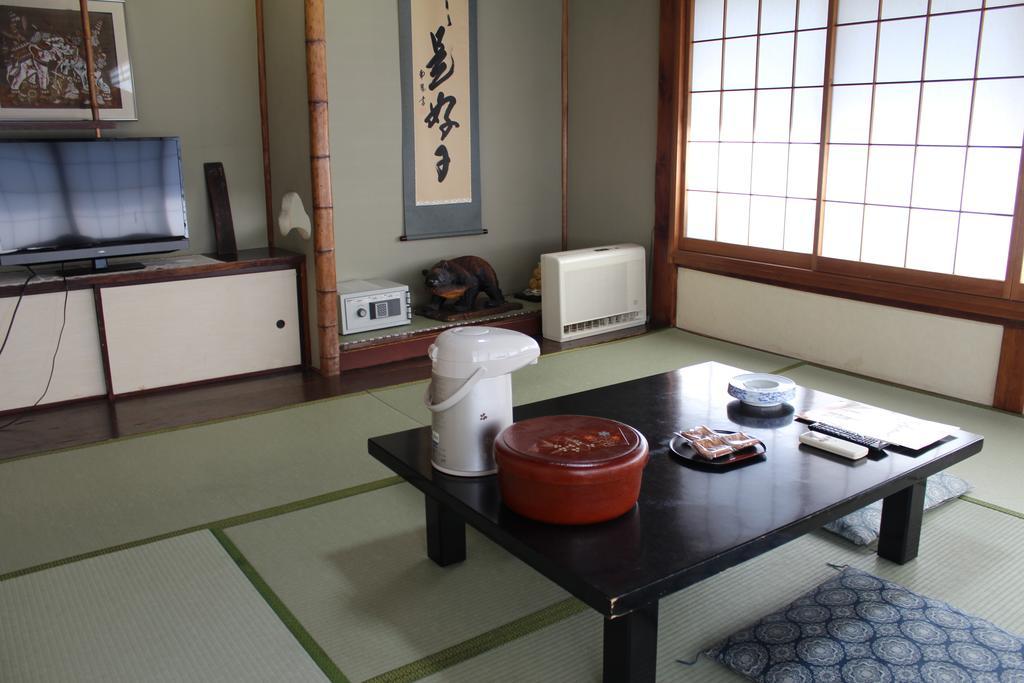 Kinokuniya Ryokan Fujisawa Exteriör bild