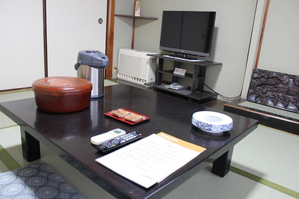 Kinokuniya Ryokan Fujisawa Exteriör bild