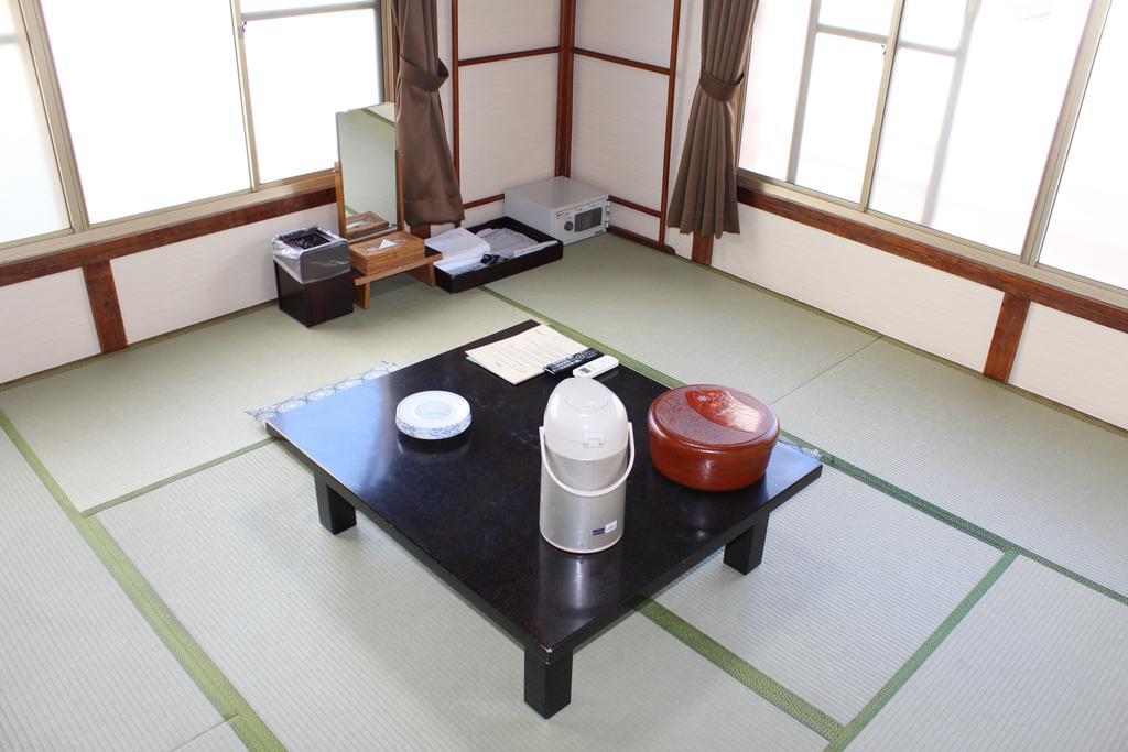 Kinokuniya Ryokan Fujisawa Exteriör bild